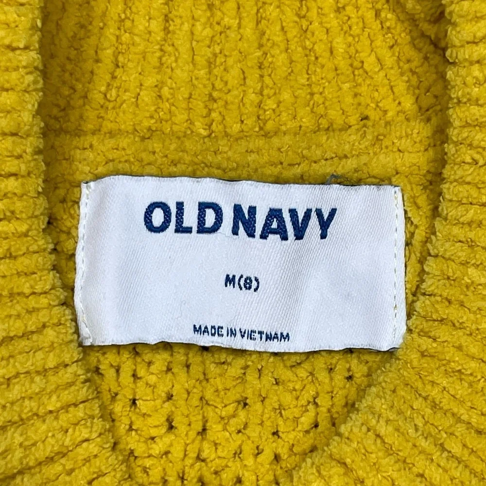 Old Navy sweater